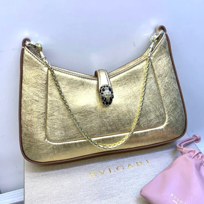 ⁦BVlgari Serpenti Baia Shoulder Calf Leather Bag⁩ - الصورة ⁦2⁩