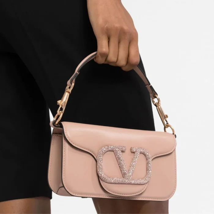 ⁦Valentino Loco shoulder bag⁩ - الصورة ⁦2⁩