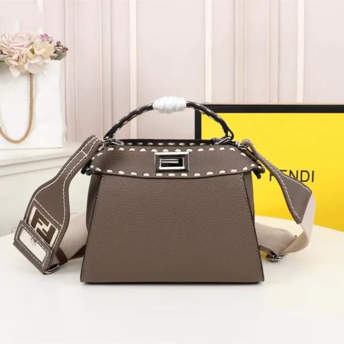 Fendi Peekaboo Bag Style#2 - Image 4