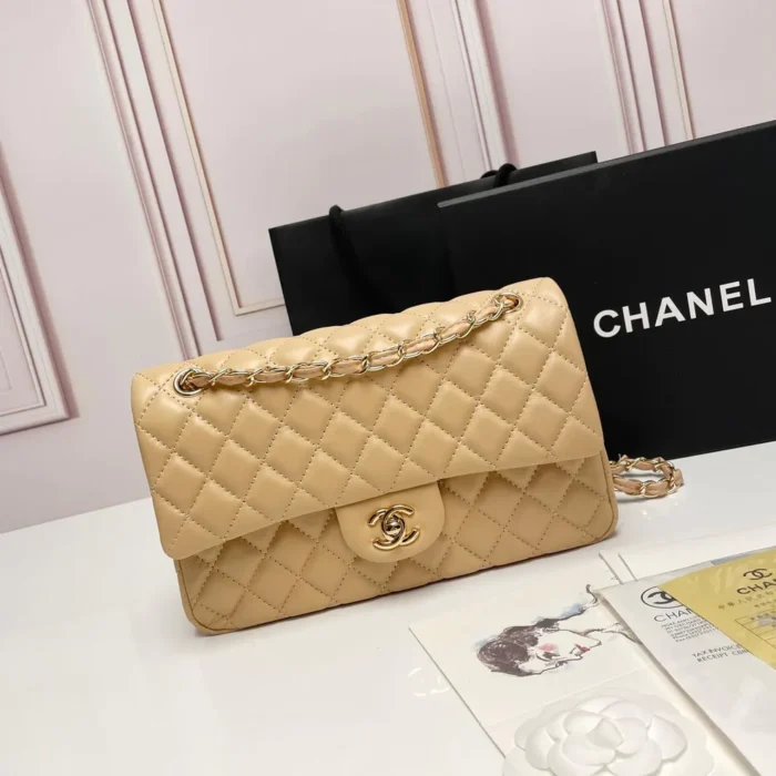 Chanel Classic Flap Bag - Image 8