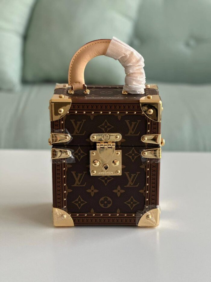 ⁦Louis Vuitton Camera Box Bag⁩ - الصورة ⁦2⁩