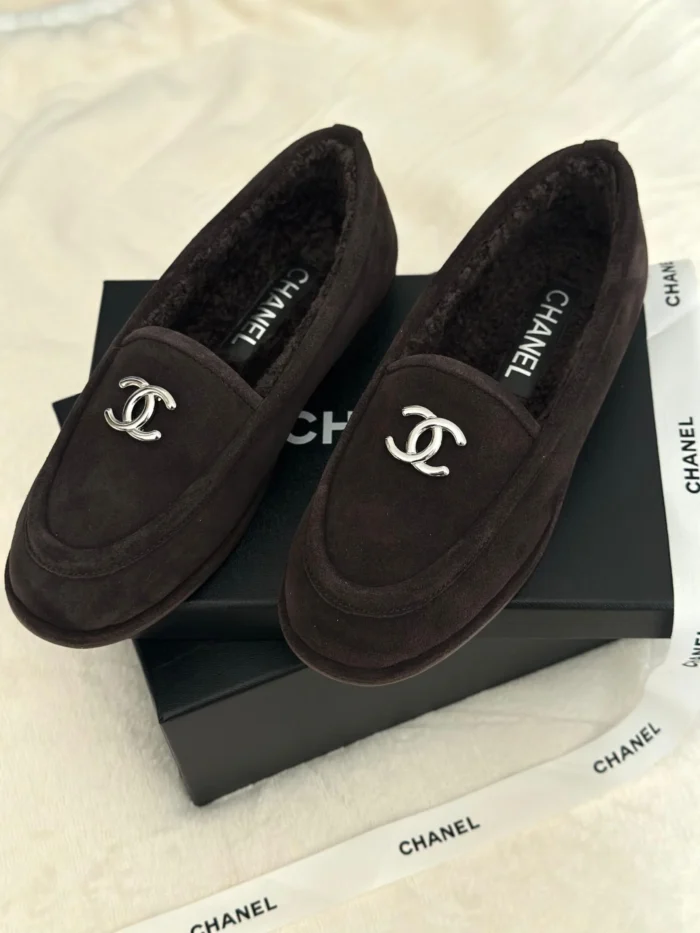 CHANEL SHOES STYLE#56 - Image 5