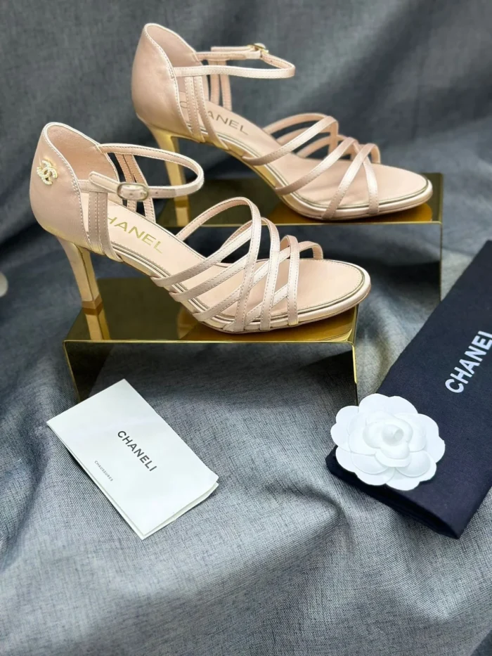 CHANEL SHOES STYLE#22 - Image 5