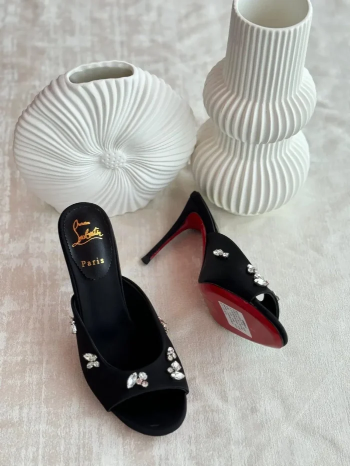 LOUBOUTIN SHOES STYLE#11 - Image 3