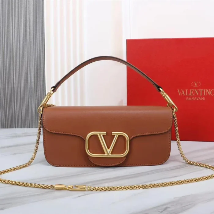 ⁦Valentino Loco shoulder Metal Logo Small Bag⁩ - الصورة ⁦3⁩