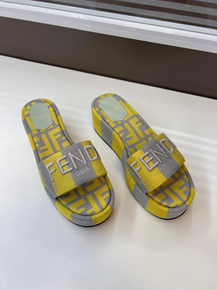 FENDI SHOES STYLE#23 - Image 2