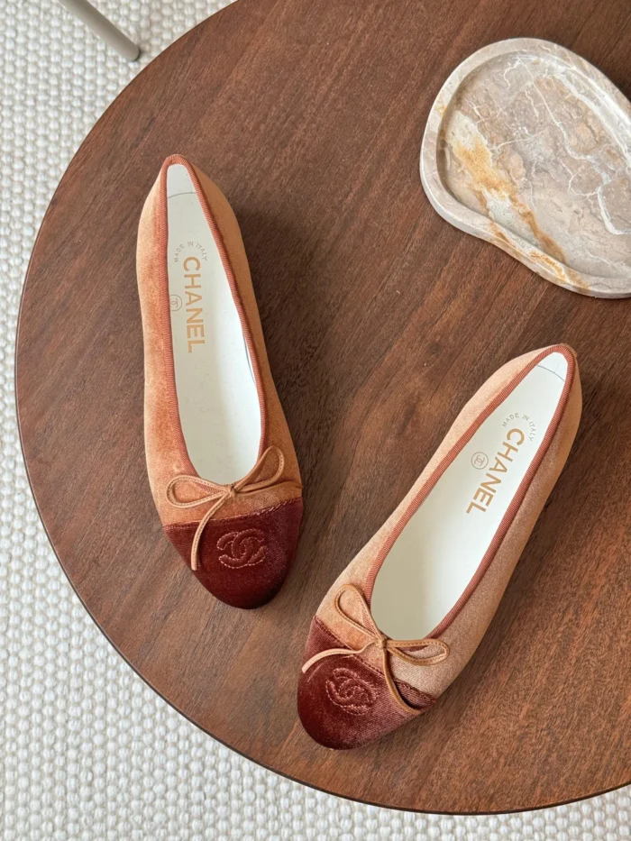 CHANEL SHOES STYLE#52 - Image 6