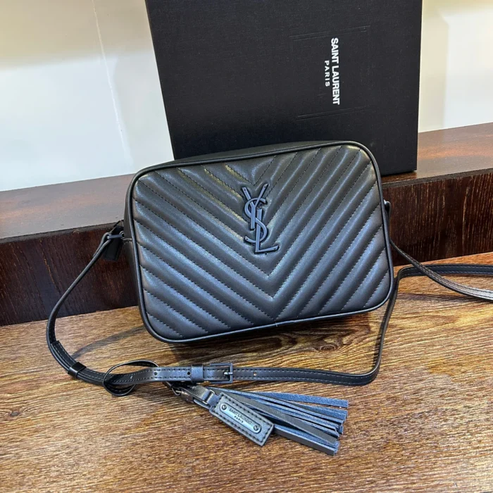 ⁦Saint Laurent Lou Mini Bag⁩ - الصورة ⁦4⁩