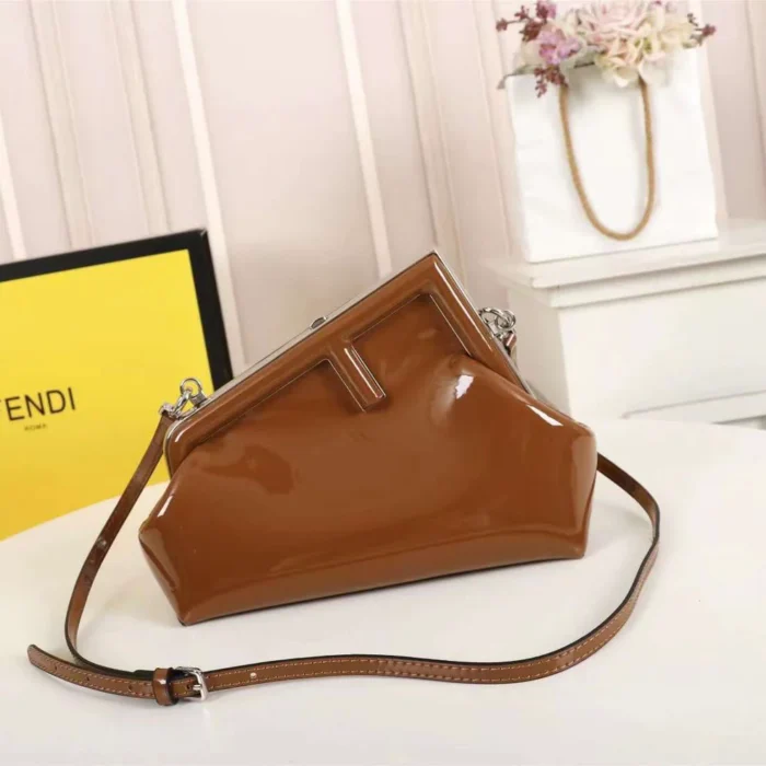 ⁦Fendi First Shoulder Bag Style #2⁩ - الصورة ⁦4⁩