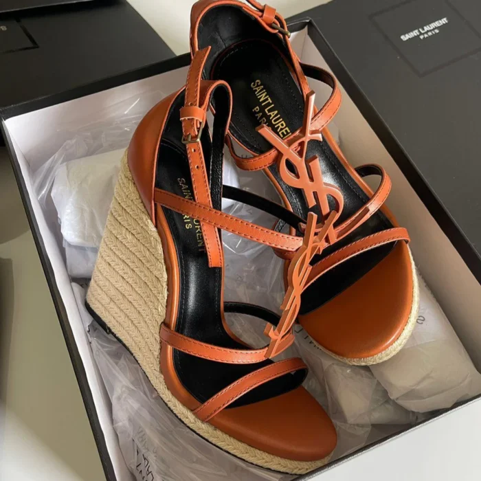 ⁦YSL SHOES STYLE #9⁩ - الصورة ⁦2⁩