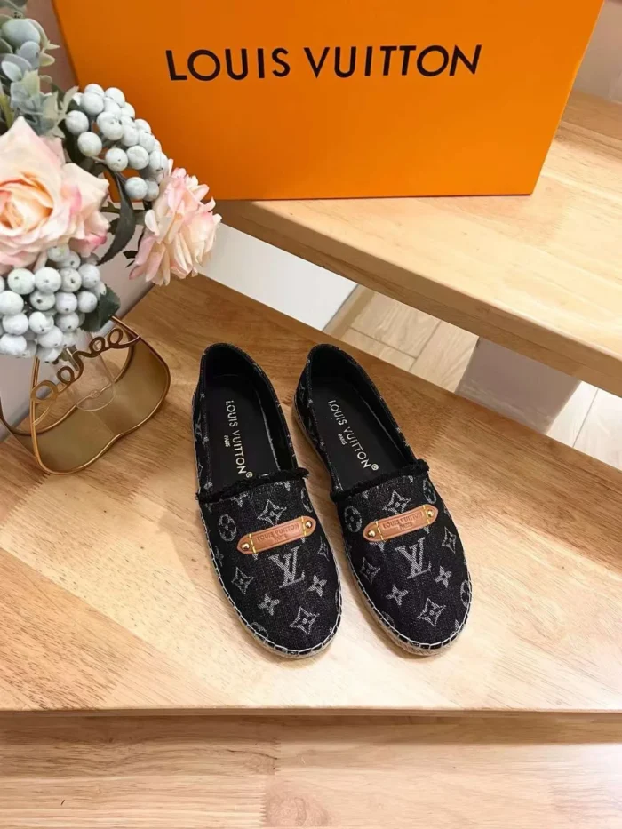 LOUIS VUITTON SHOES STYLE#32