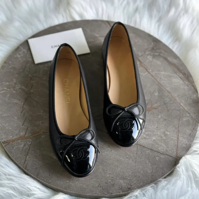CHANEL SHOES STYLE#23 - Image 2