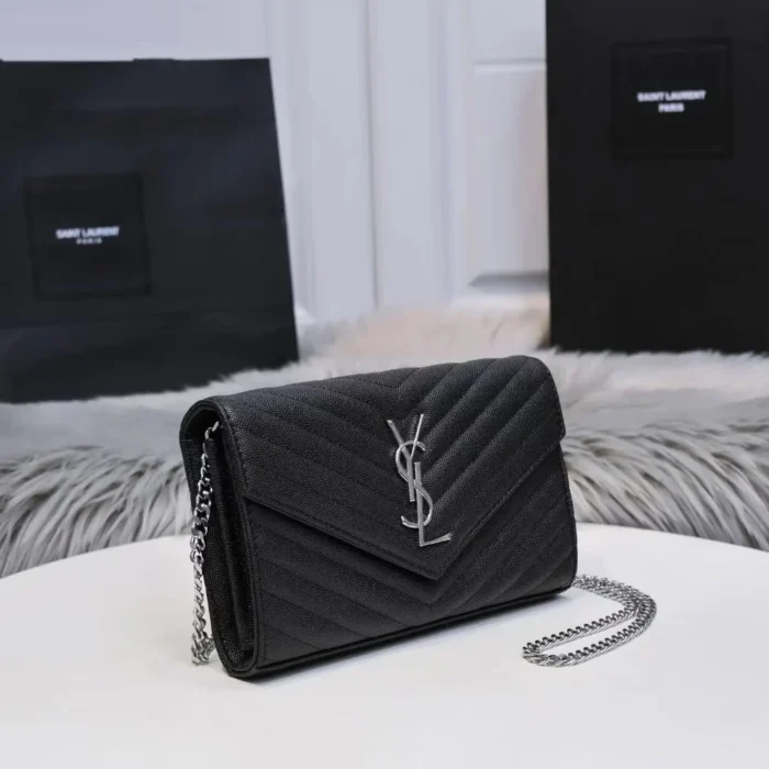 Saint Laurent Envelope Chain Crossbody Bag - Image 5