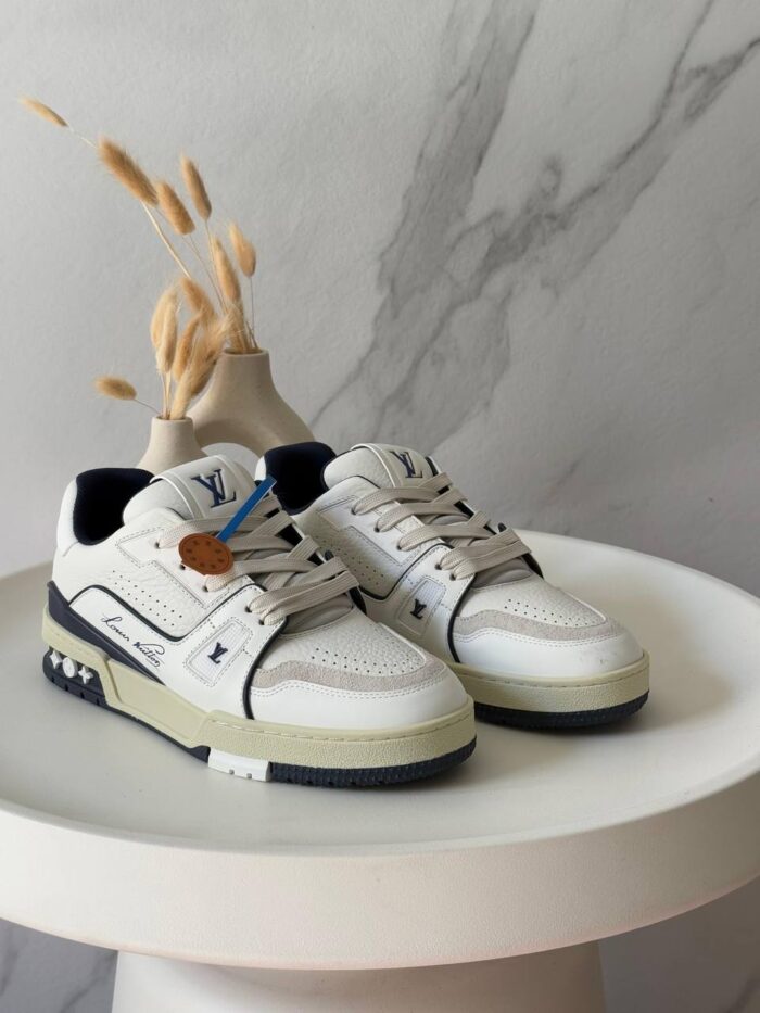 LOUIS VUITTON SHOES STYLE #6 - Image 2