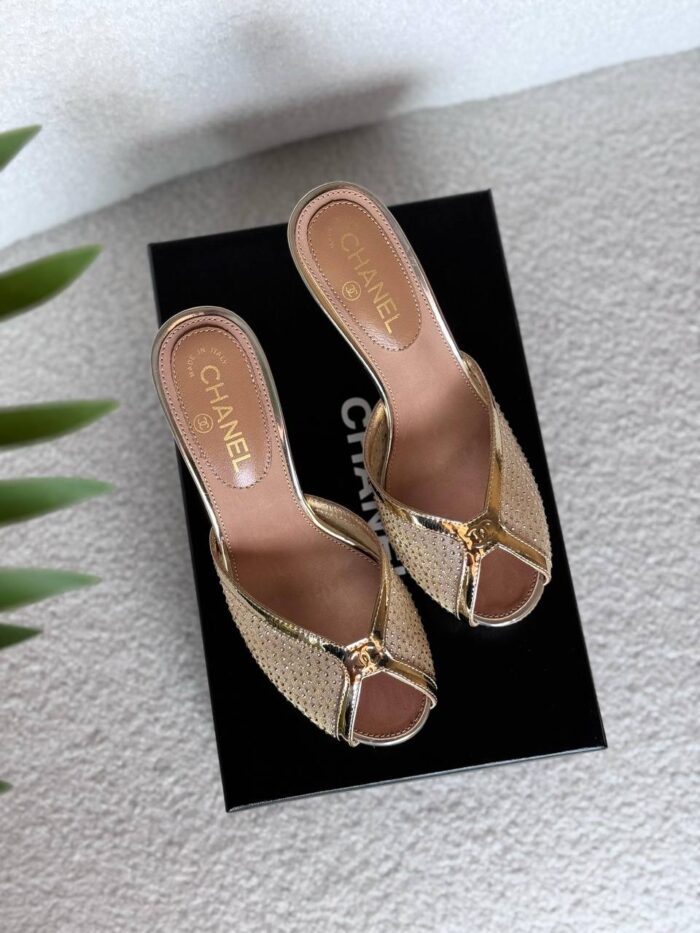 CHANEL SHOES STYLE #9 - Image 7
