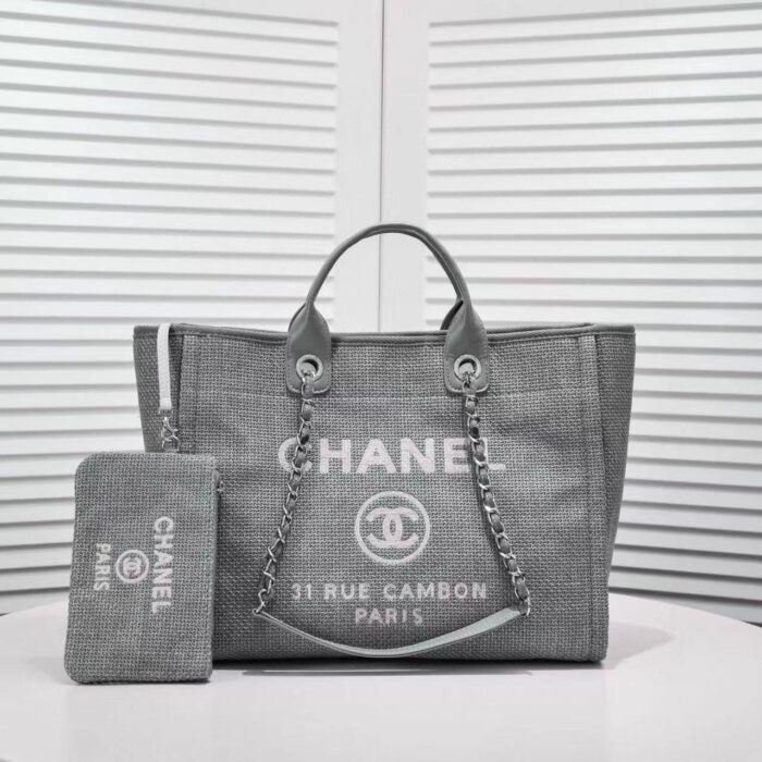 ⁦Chanel Tote Canvas Bag⁩ - الصورة ⁦3⁩