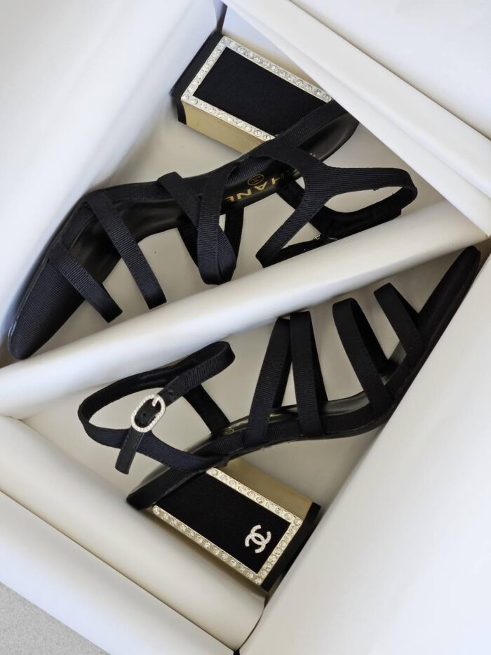 CHANEL SHOES STYLE#42 - Image 2