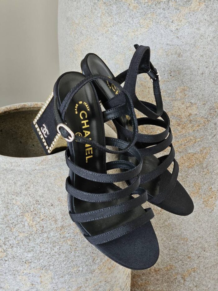 CHANEL SHOES STYLE#42 - Image 3